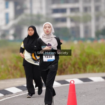 Runner Photo 3598818