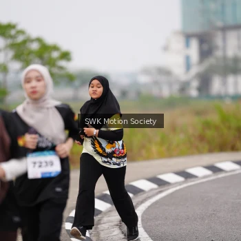 Runner Photo 3598877