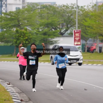 Runner Photo 3598888