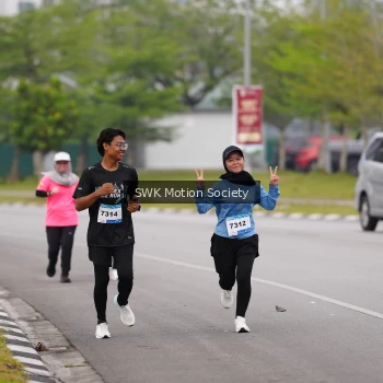Runner Photo 3598905