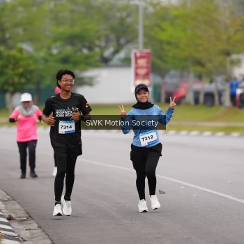 Runner Photo 3598937