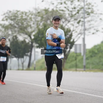 Runner Photo 3600406