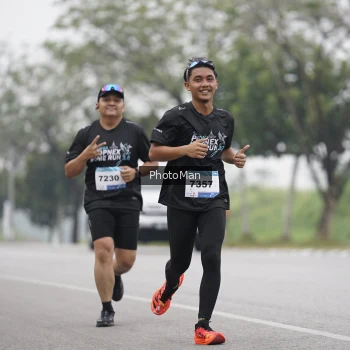 Runner Photo 3600430