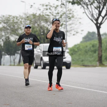Runner Photo 3600475