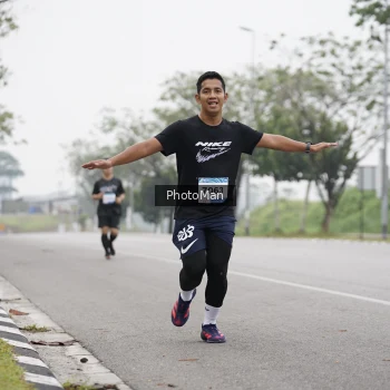 Runner Photo 3600562