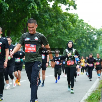 Runner Photo 3600587