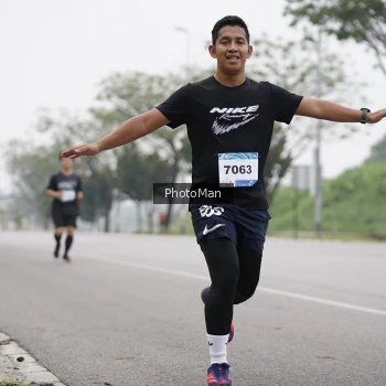 Runner Photo 3600599