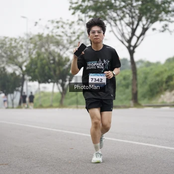 Runner Photo 3600717