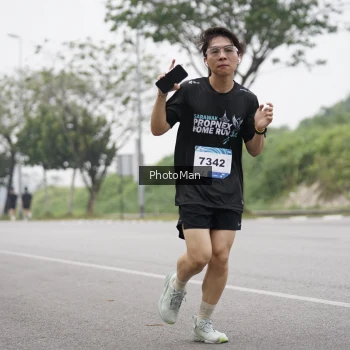 Runner Photo 3600747