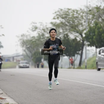 Runner Photo 3600898