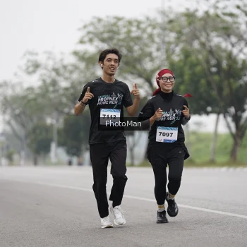 Runner Photo 3600990