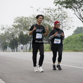 Runner Photo 3601013