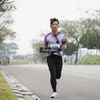 Runner Photo 3601021