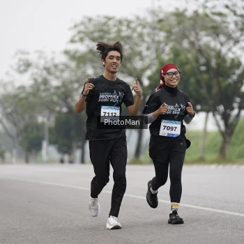 Runner Photo 3601170