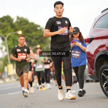Runner Photo 3601292