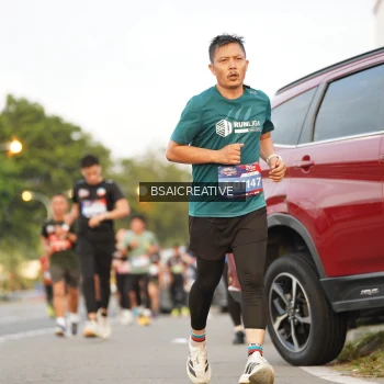 Runner Photo 3601295