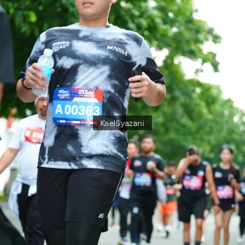 Runner Photo 3601314