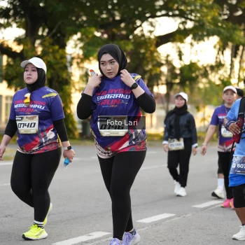 Runner Photo 3601341