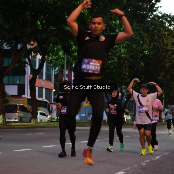 Runner Photo 3601595