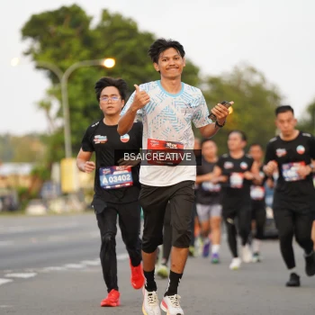 Runner Photo 3601618