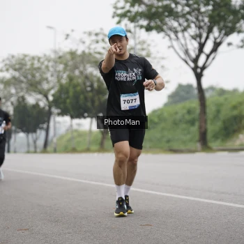 Runner Photo 3601653