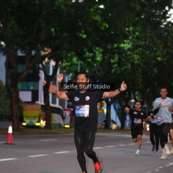 Runner Photo 3601658
