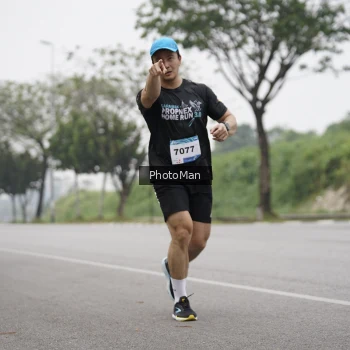 Runner Photo 3601665