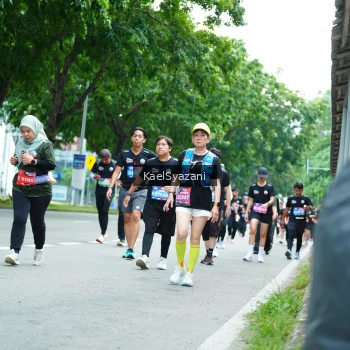 Runner Photo 3601690