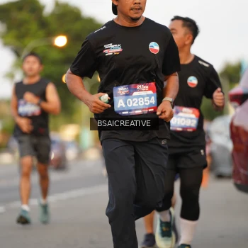 Runner Photo 3601698