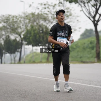 Runner Photo 3601766