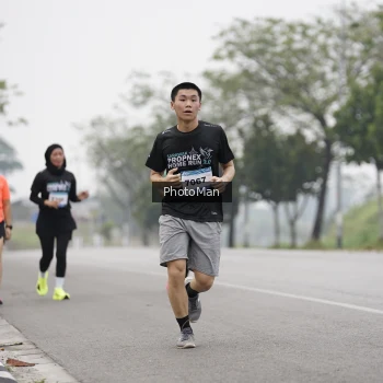 Runner Photo 3601789