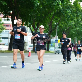 Runner Photo 3602087