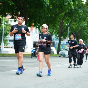 Runner Photo 3602110