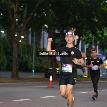 Runner Photo 3602115