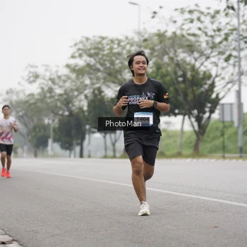 Runner Photo 3602151