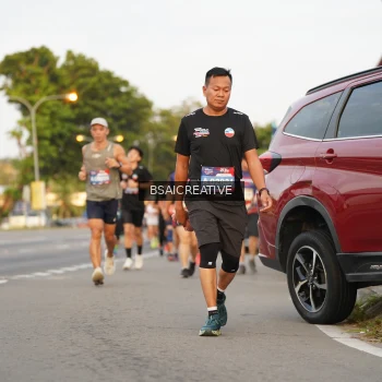 Runner Photo 3602210