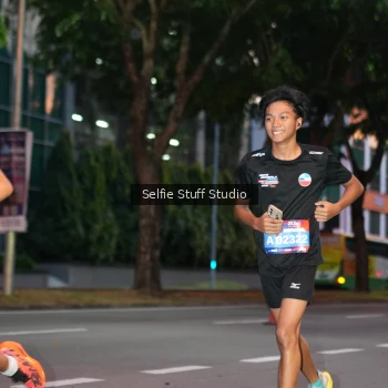 Runner Photo 3602225