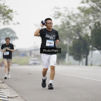 Runner Photo 3602466