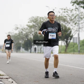 Runner Photo 3602507