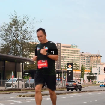 Runner Photo 3602569