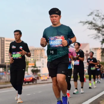 Runner Photo 3602645