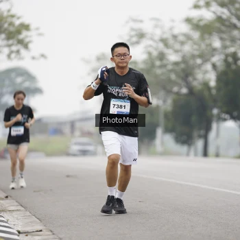 Runner Photo 3602686