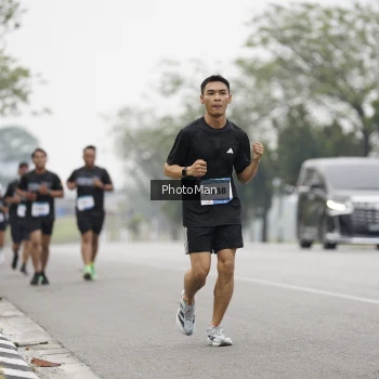 Runner Photo 3602771