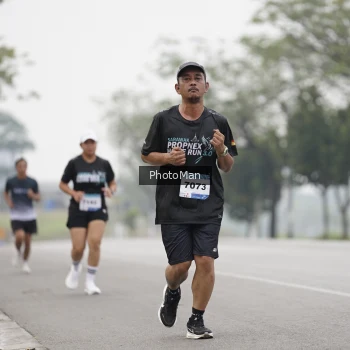 Runner Photo 3602849