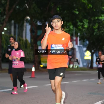Runner Photo 3603039
