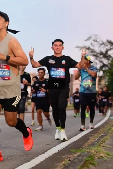 Runner Photo 3603398