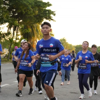 Runner Photo 3603456
