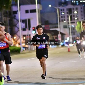Runner Photo 3604002