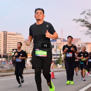 Runner Photo 3604034