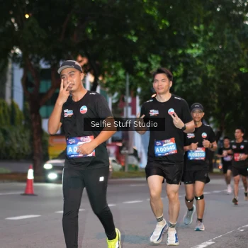 Runner Photo 3604069